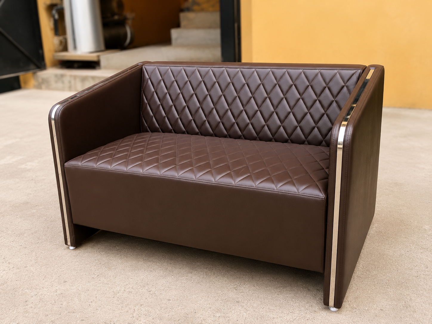 Sofa 04